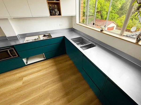 Stainless steel benchtop with clean edge finish