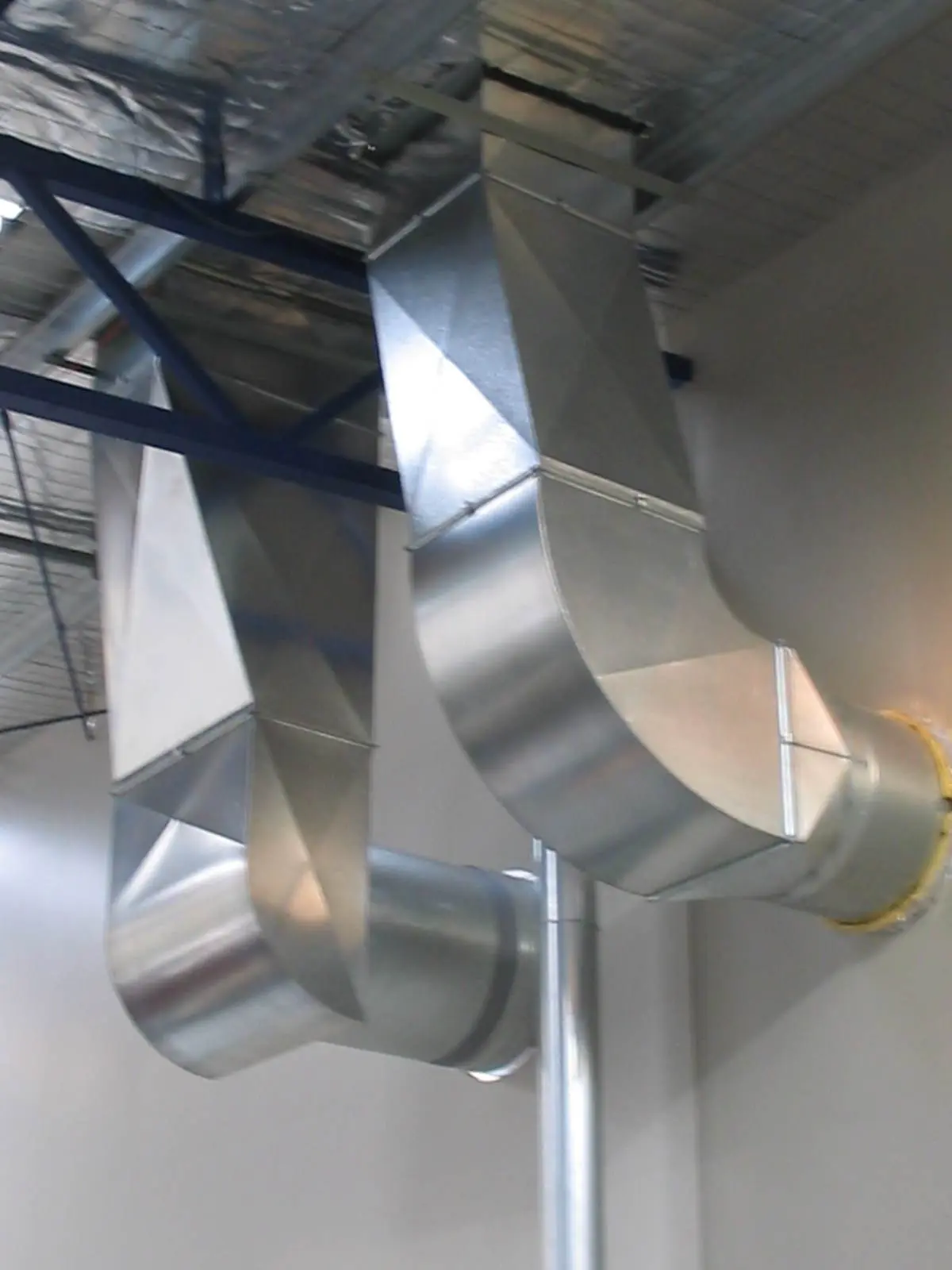 Extraction system sheet metal work