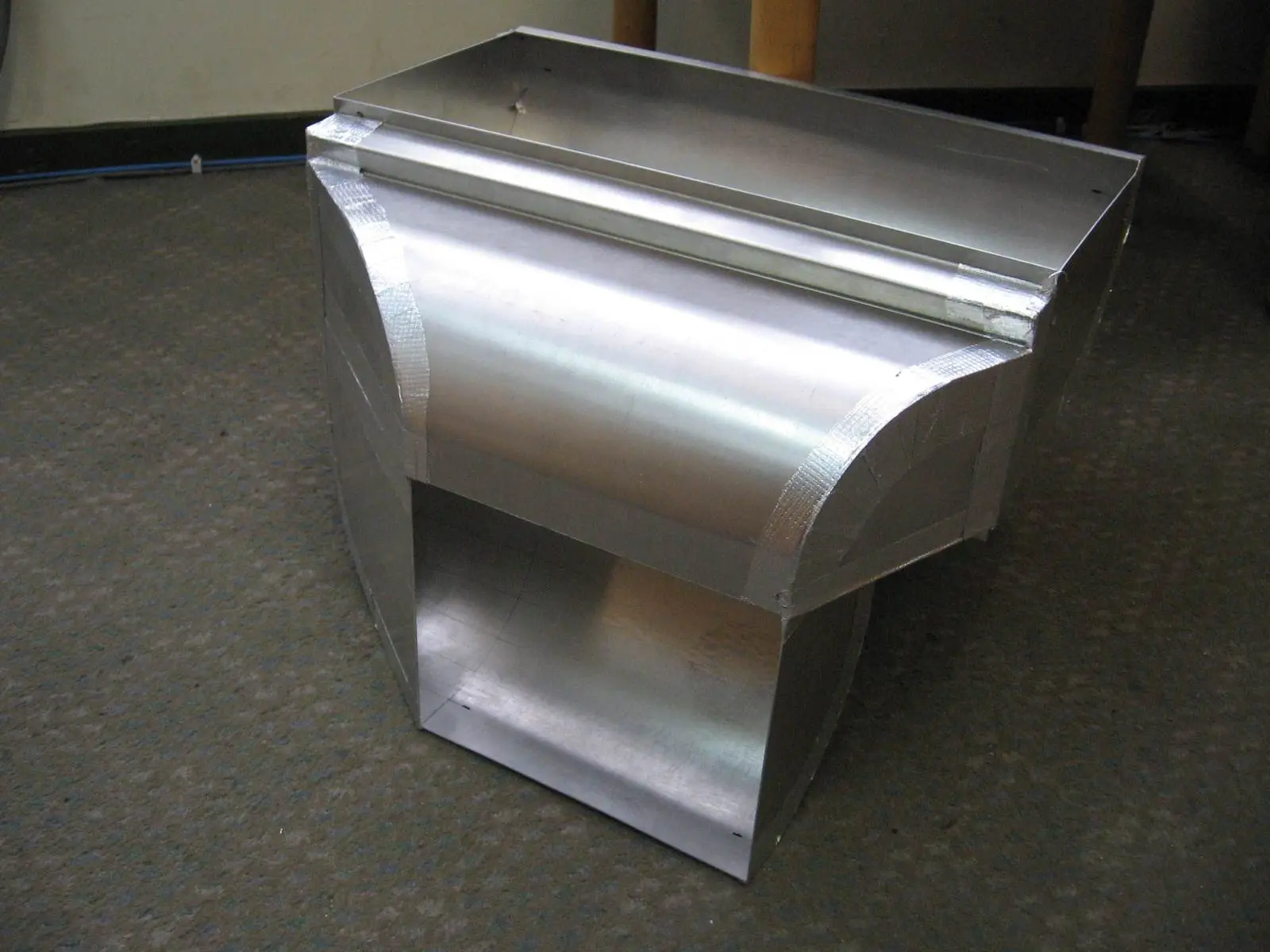 Metal sheet extraction system