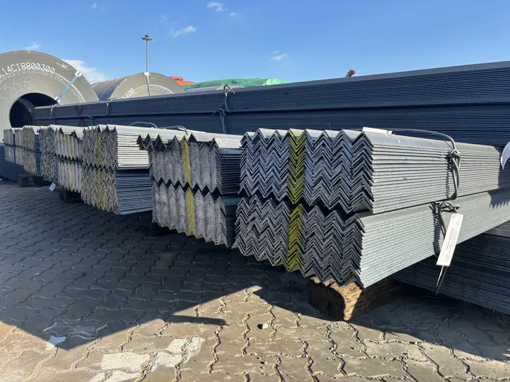 Zincalume and colour steel flashings installation