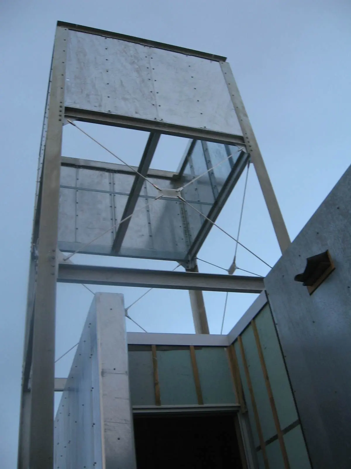 Structure sheet metal